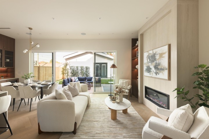 Photo 5 at 2 - 231 E 39th Avenue, Main, Vancouver East
