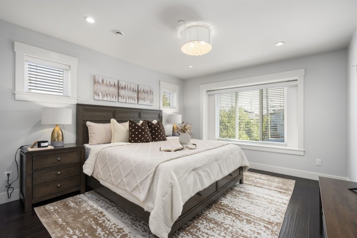 Photo 13 at 7380 Ontario Street, South Vancouver, Vancouver East