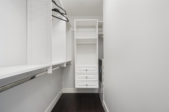 Photo 17 at 7380 Ontario Street, South Vancouver, Vancouver East