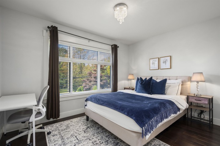 Photo 16 at 7380 Ontario Street, South Vancouver, Vancouver East