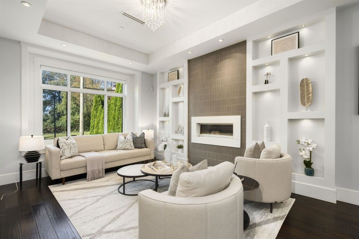 Photo 3 at 7380 Ontario Street, South Vancouver, Vancouver East