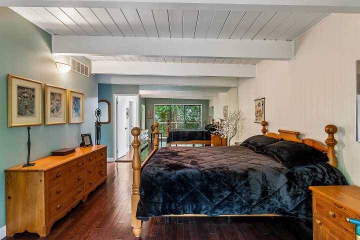 Photo 18 at 455 Macbeth Crescent, Cedardale, West Vancouver