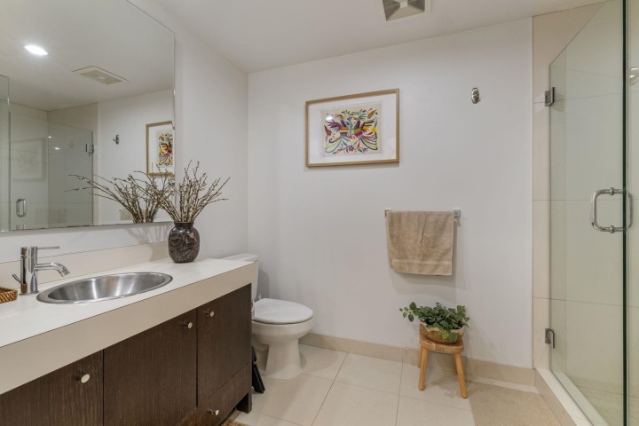 Photo 19 at 403 - 750 W 12th Avenue, Fairview VW, Vancouver West