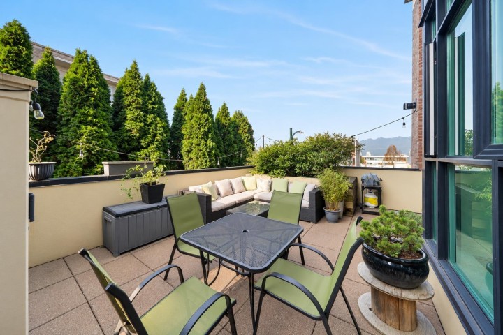 Photo 17 at 109 - 2515 Ontario Street, Mount Pleasant VW, Vancouver West