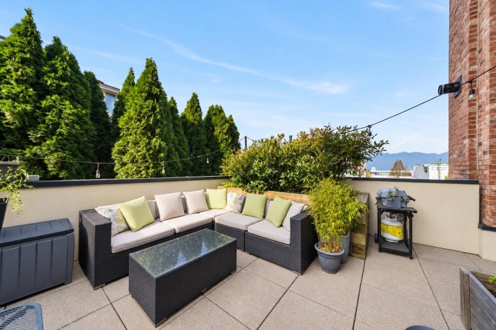Photo 9 at 109 - 2515 Ontario Street, Mount Pleasant VW, Vancouver West