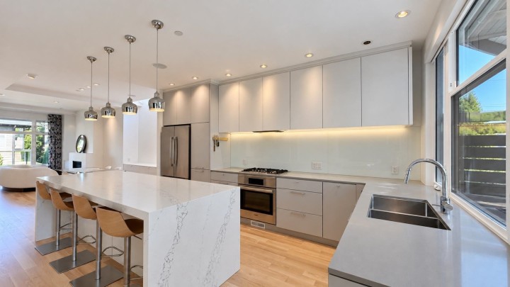 Photo 7 at 80 E 22nd Avenue, Main, Vancouver East