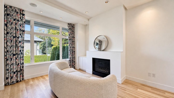 Photo 3 at 80 E 22nd Avenue, Main, Vancouver East
