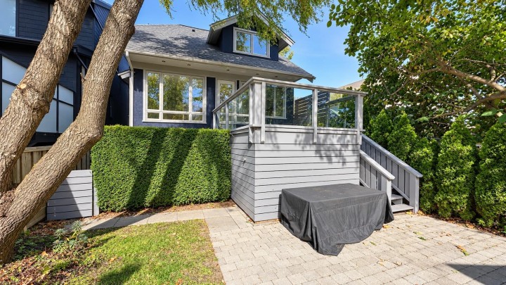 Photo 36 at 80 E 22nd Avenue, Main, Vancouver East