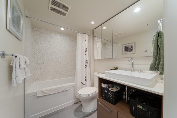 Photo 17 at 511 - 189 Keefer Street, Downtown VE, Vancouver East