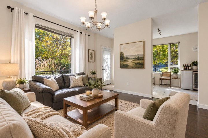 Photo 5 at 117 - 3133 Riverwalk Avenue, South Marine, Vancouver East