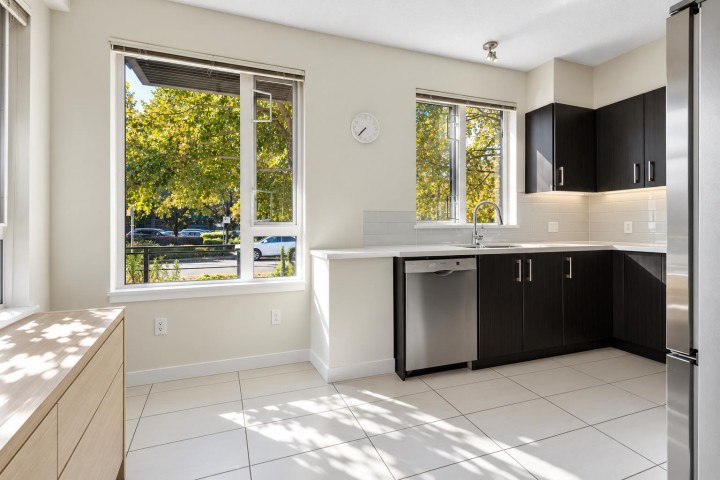 Photo 15 at 117 - 3133 Riverwalk Avenue, South Marine, Vancouver East