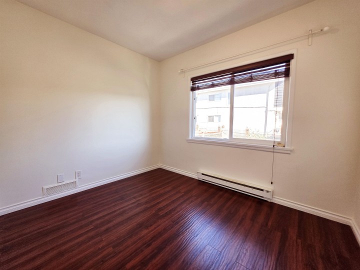 Photo 16 at 7590 Fraser Street, South Vancouver, Vancouver East