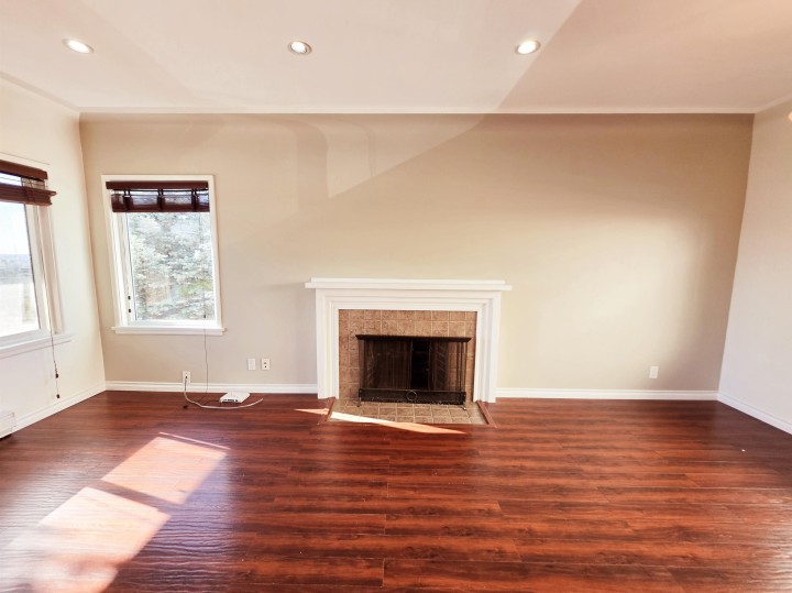 Photo 7 at 7590 Fraser Street, South Vancouver, Vancouver East