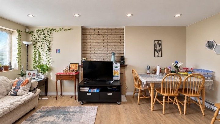 Photo 24 at 7590 Fraser Street, South Vancouver, Vancouver East