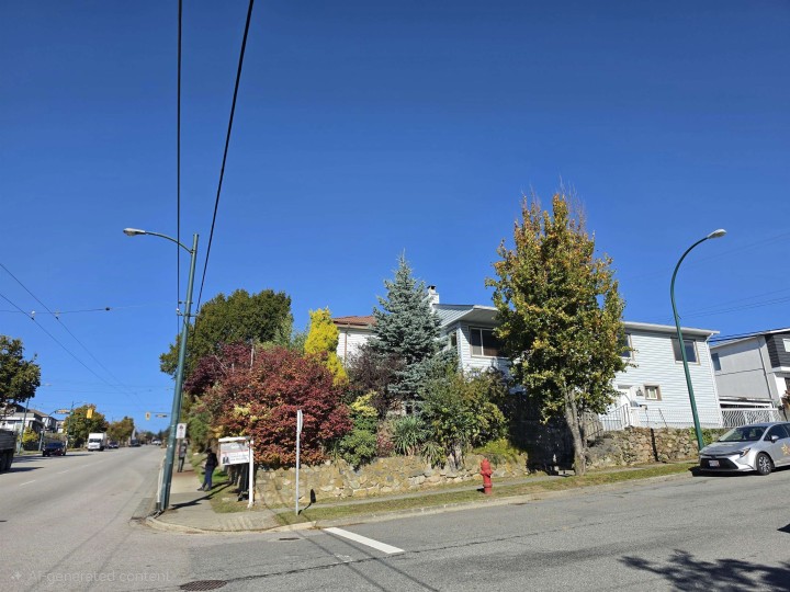 Photo 38 at 7590 Fraser Street, South Vancouver, Vancouver East