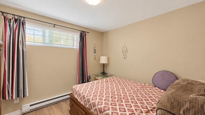 Photo 31 at 7590 Fraser Street, South Vancouver, Vancouver East