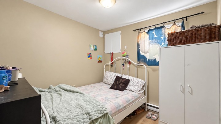 Photo 29 at 7590 Fraser Street, South Vancouver, Vancouver East