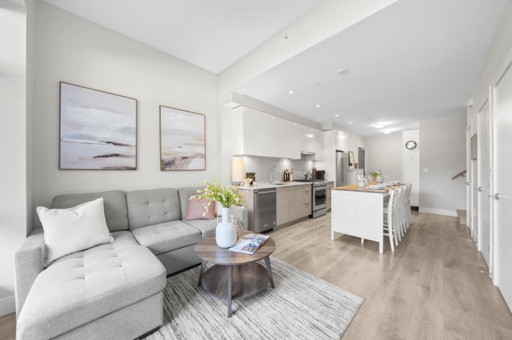 Photo 6 at 101 - 3588 Sawmill Crescent, South Marine, Vancouver East