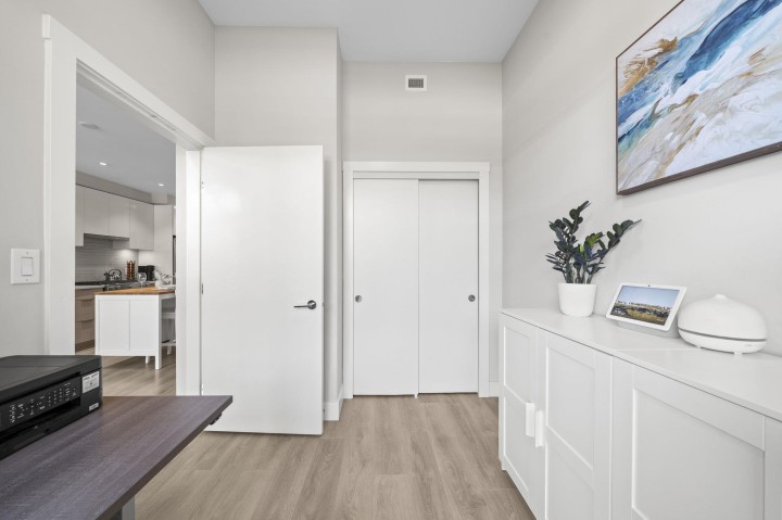 Photo 13 at 101 - 3588 Sawmill Crescent, South Marine, Vancouver East