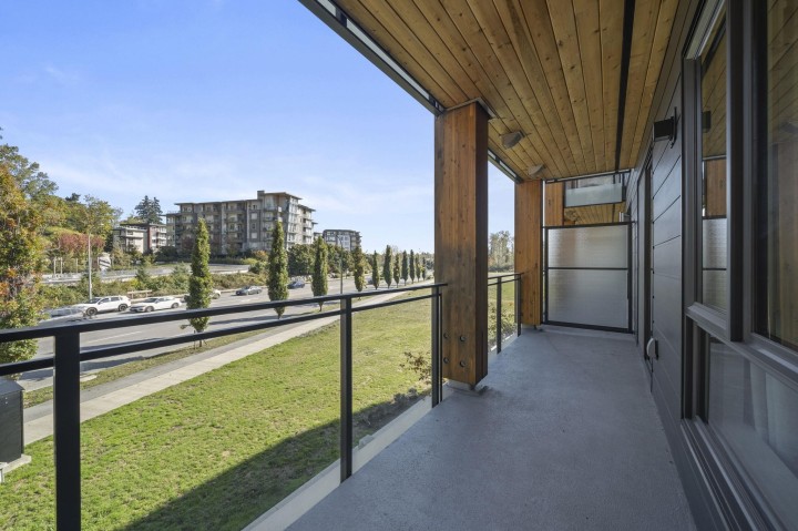 Photo 37 at 101 - 3588 Sawmill Crescent, South Marine, Vancouver East