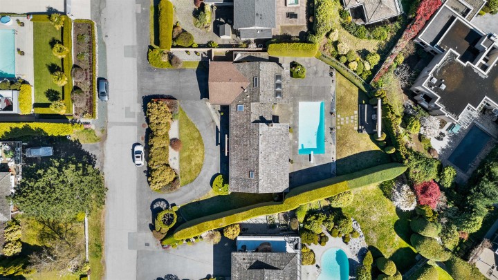 Photo 18 at 4211 Rockridge Crescent, Rockridge, West Vancouver