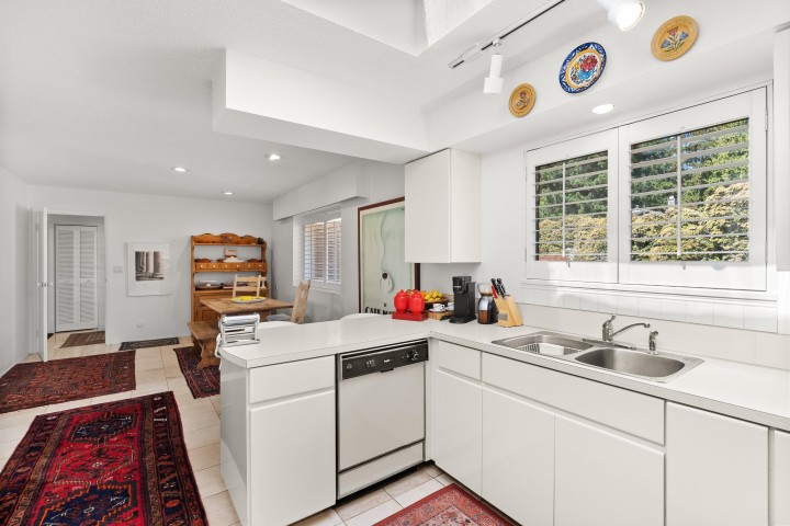 Photo 15 at 4211 Rockridge Crescent, Rockridge, West Vancouver