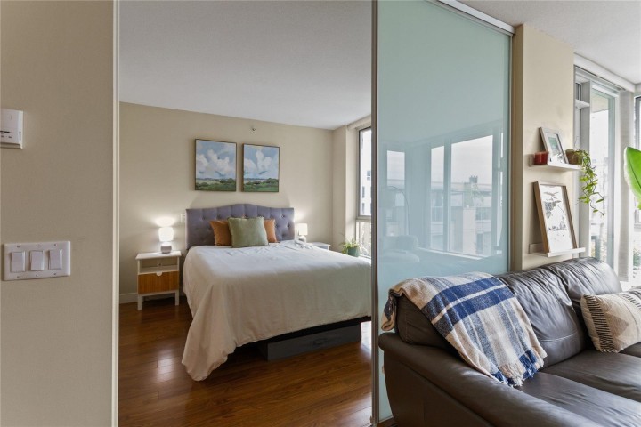 Photo 11 at 308 - 1833 Crowe Street, False Creek, Vancouver West