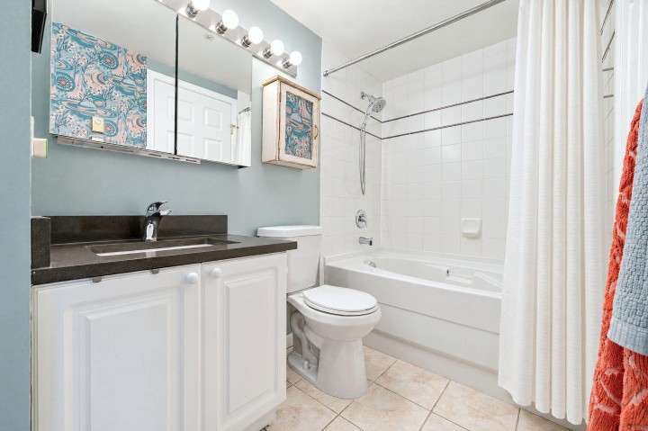 Photo 22 at 206 - 2405 Kamloops Street, Renfrew VE, Vancouver East