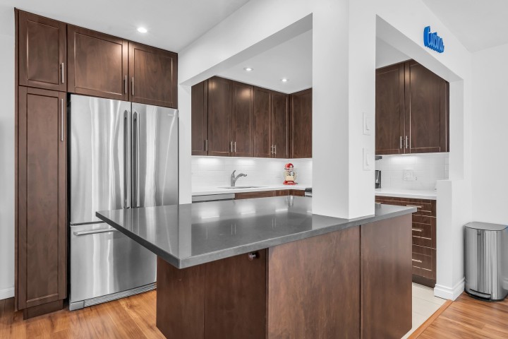 Photo 13 at 106 - 1082 W 8th Avenue, Fairview VW, Vancouver West