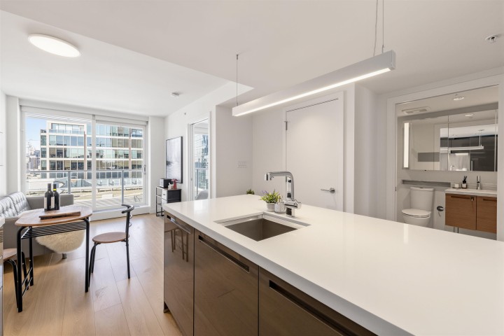 Photo 16 at 1902 - 777 Richards Street, Downtown VW, Vancouver West
