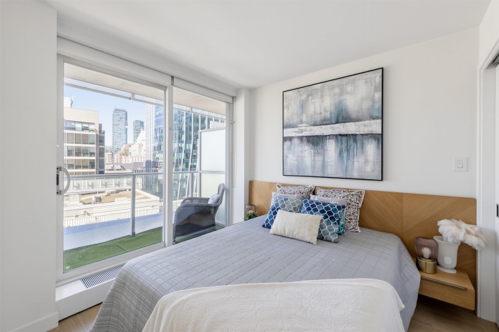 Photo 25 at 1902 - 777 Richards Street, Downtown VW, Vancouver West