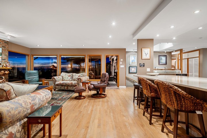 Photo 6 at 2215 Chairlift Road, Chelsea Park, West Vancouver