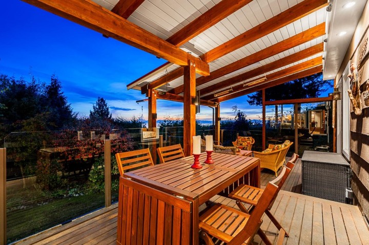 Photo 11 at 2215 Chairlift Road, Chelsea Park, West Vancouver