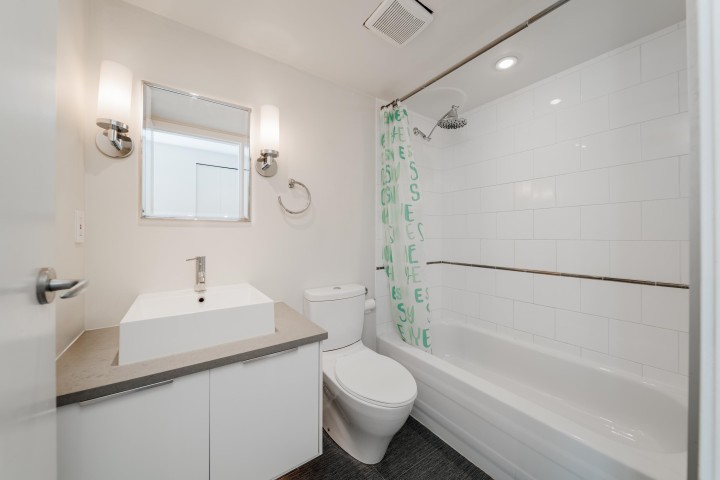 Photo 17 at 1708 - 1331 W Georgia Street, Coal Harbour, Vancouver West
