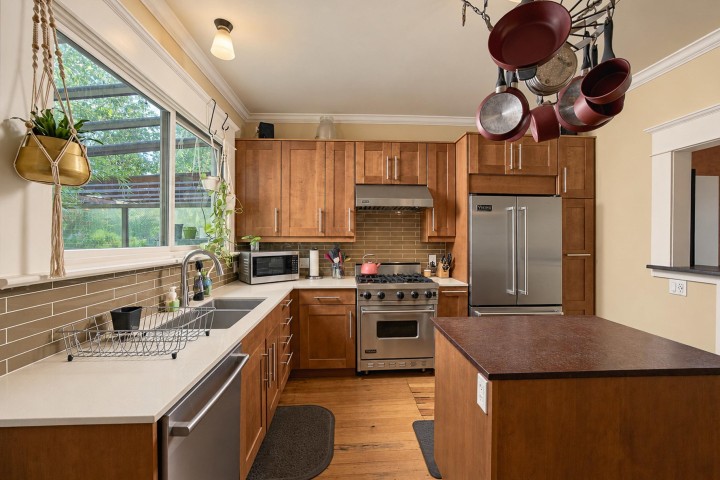 Photo 13 at 1761 E 4th Avenue, Grandview Woodland, Vancouver East