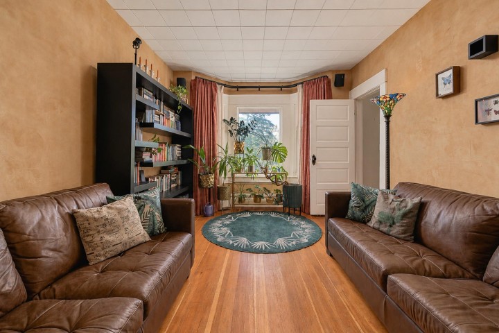 Photo 7 at 1761 E 4th Avenue, Grandview Woodland, Vancouver East