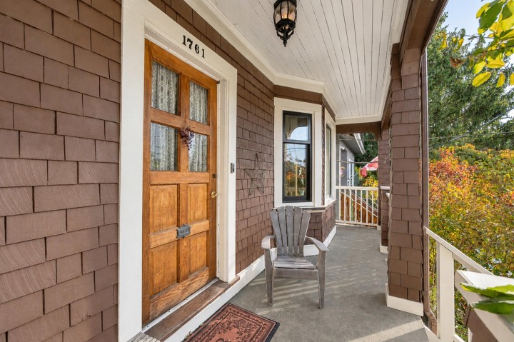 Photo 4 at 1761 E 4th Avenue, Grandview Woodland, Vancouver East
