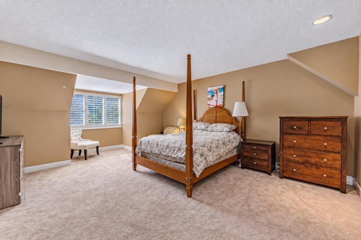 Photo 17 at 4707 Meadfeild Road, Caulfeild, West Vancouver