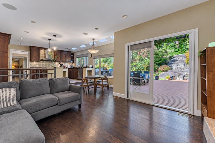 Photo 7 at 4707 Meadfeild Road, Caulfeild, West Vancouver
