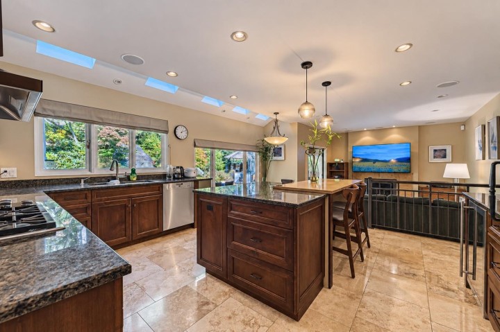 Photo 9 at 4707 Meadfeild Road, Caulfeild, West Vancouver