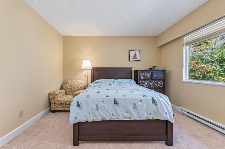 Photo 24 at 4707 Meadfeild Road, Caulfeild, West Vancouver