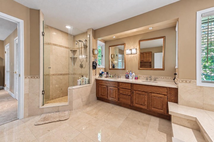 Photo 19 at 4707 Meadfeild Road, Caulfeild, West Vancouver