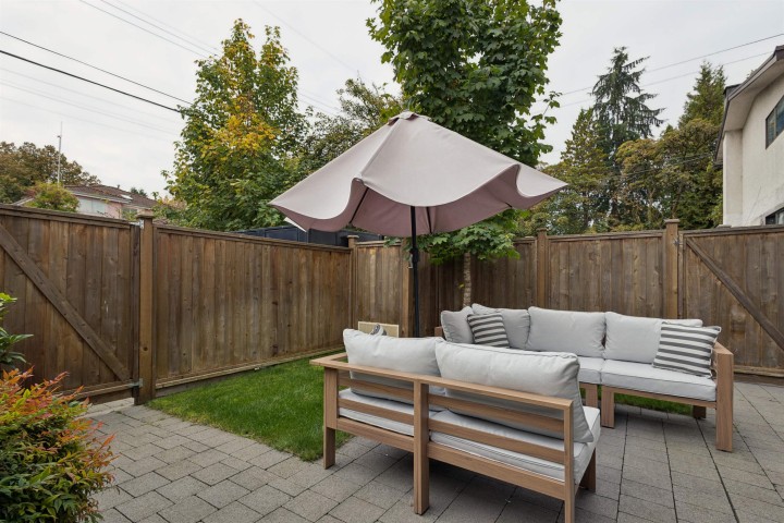 Photo 17 at 1014 E 16th Avenue, Fraser VE, Vancouver East