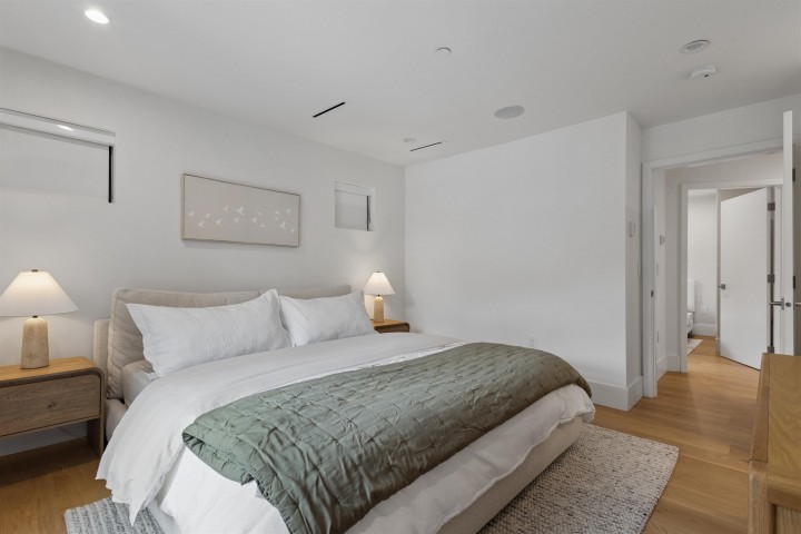 Photo 24 at 1014 E 16th Avenue, Fraser VE, Vancouver East