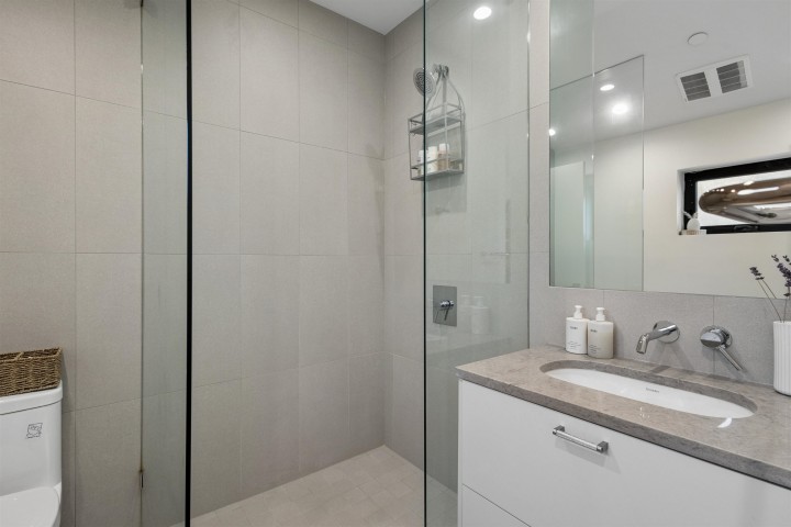Photo 34 at 1014 E 16th Avenue, Fraser VE, Vancouver East