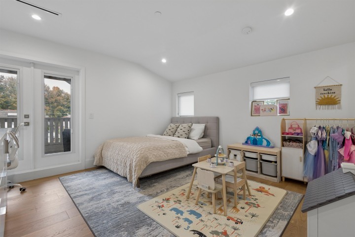 Photo 31 at 1014 E 16th Avenue, Fraser VE, Vancouver East