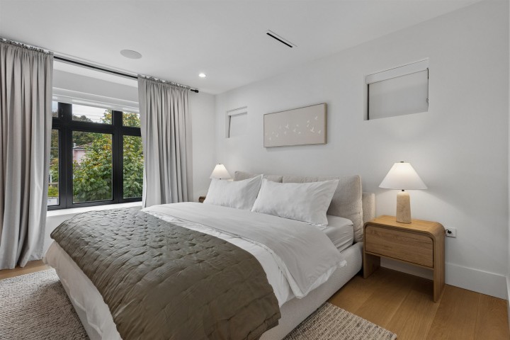 Photo 21 at 1014 E 16th Avenue, Fraser VE, Vancouver East