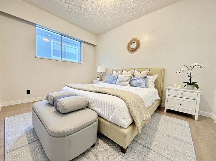 Photo 8 at 3850 Lillooet Street, Renfrew Heights, Vancouver East