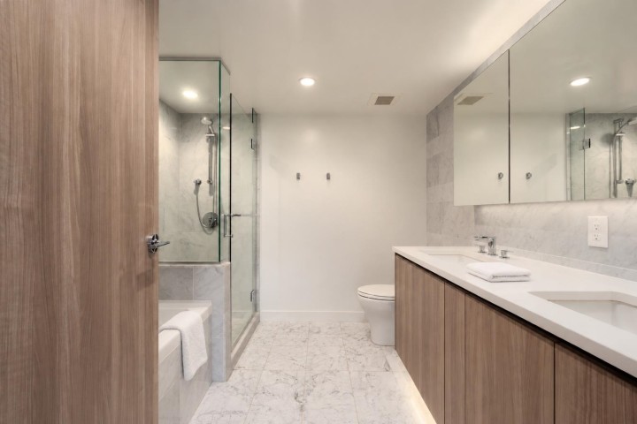 Photo 16 at 612 - 1768 Cook Street, False Creek, Vancouver West