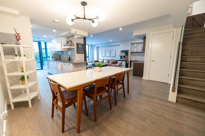Photo 9 at 201 - 289 Drake Street, Yaletown, Vancouver West